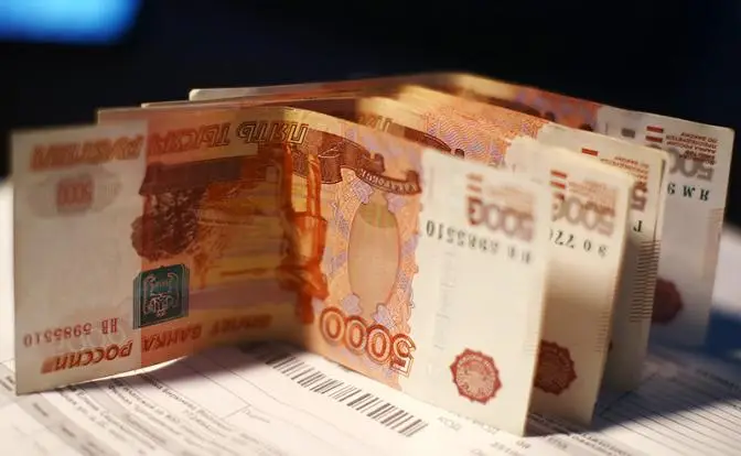 С людей дерут десятки тысяч «за квартиру», а сотни миллионов уходят в офшор