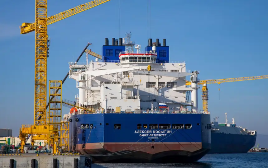 В России научили «размножаться» СПГ-танкер «Кристоф да Маржери»