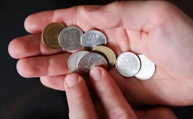 Если бы губернаторы сами ходили за хлебушком, статистика другой была бы