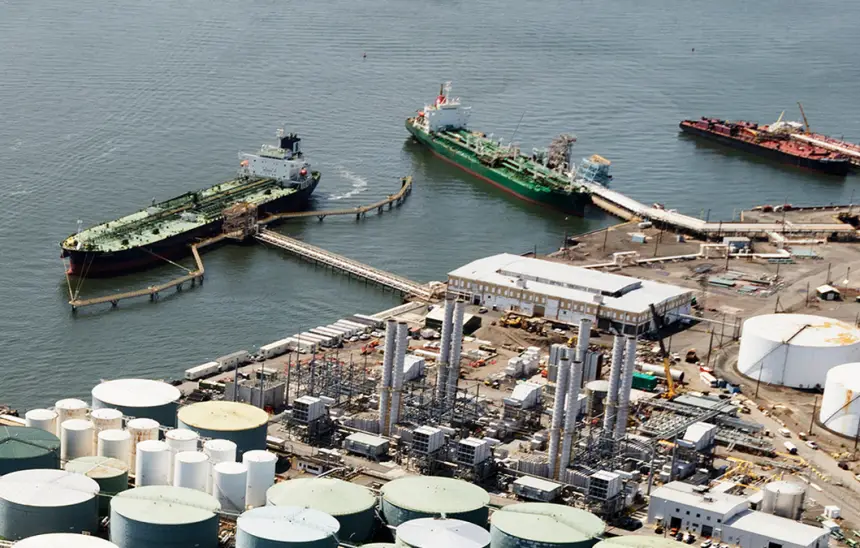 Пекин лишь притворялся, что ему не нужна российская нефть