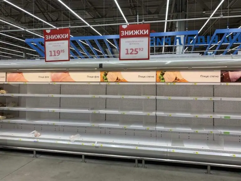 Киевские хроники: пустые полки, холод и безнадёга