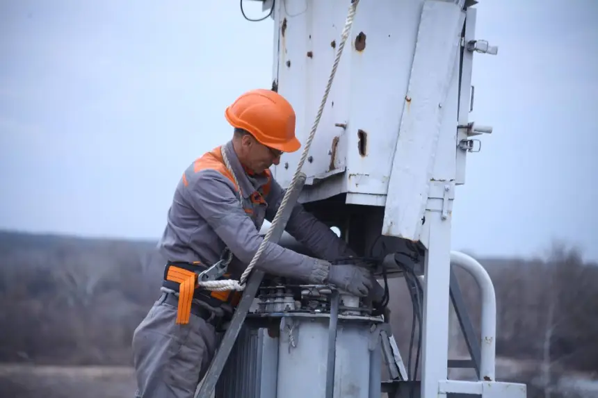 Практически уничтожена: на Украине «потеряли» энергогенерацию