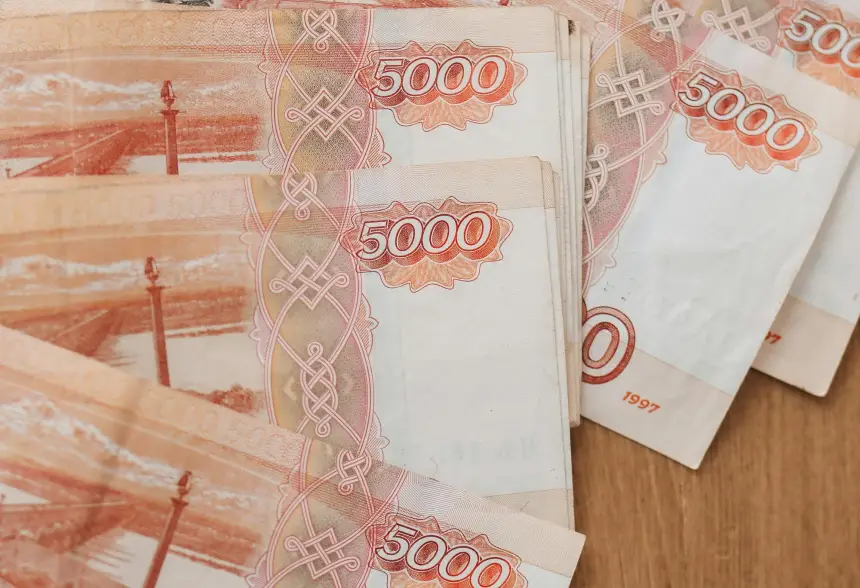 Москва дарит госбанкам триллион рублей: подарок спас от коллапса всю систему