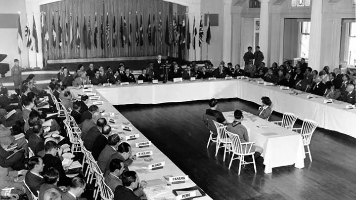 От Бреттон-Вудса к Ямайке и далее. Часть I