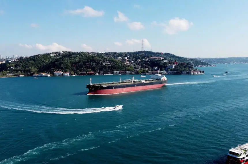 Новая тактика: в ЕС анонсировали «конец» теневого флота РФ