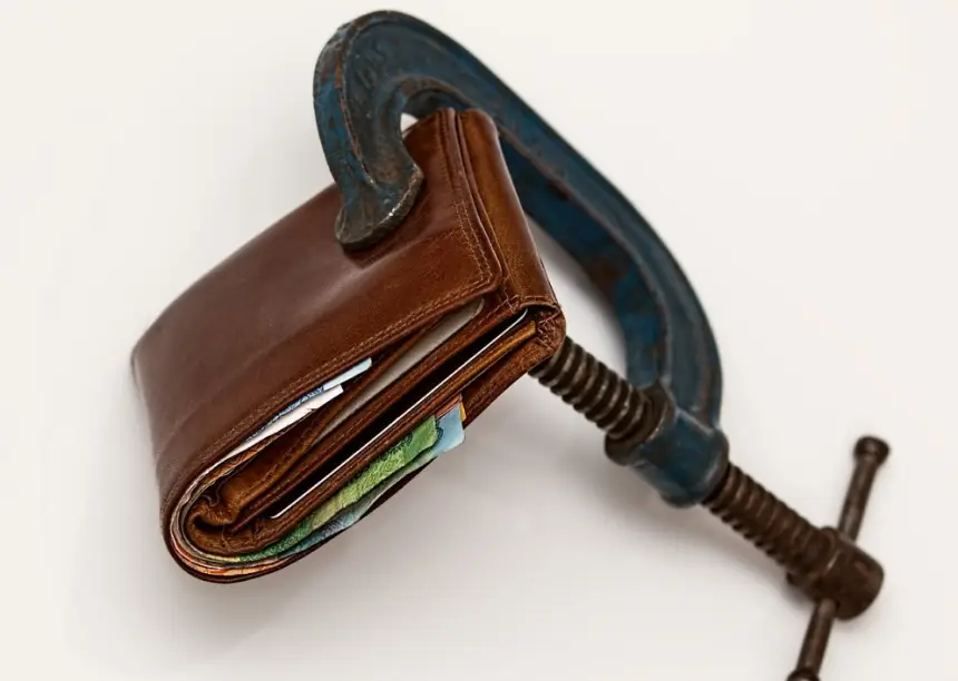 Российский бизнес ожидает инфляцию вдвое выше прогноза ЦБ