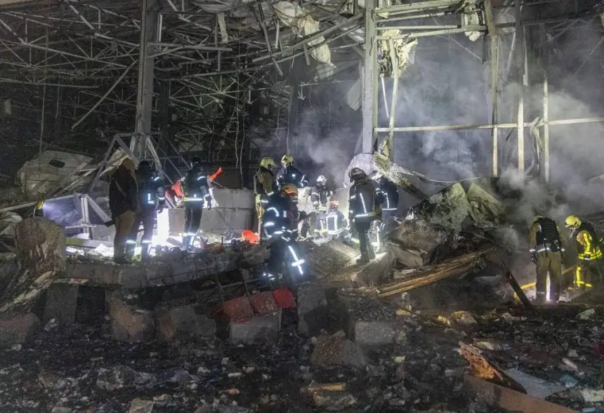 Украинские инфлюенсеры признаются в ненависти к власти в Киеве из-за холода и тьмы