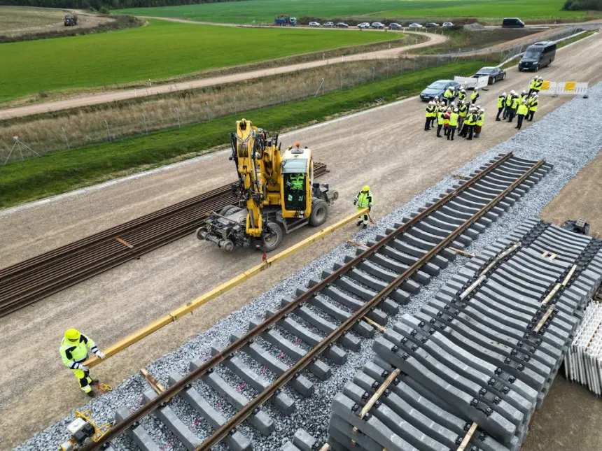 В Прибалтике ищут виновных за строительство «дороги в никуда»