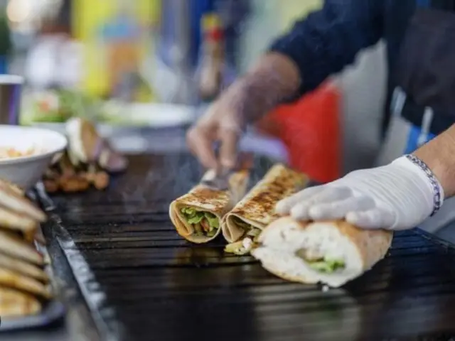 Шаурма «кусается»: россиянам пояснили подорожание популярного перекуса