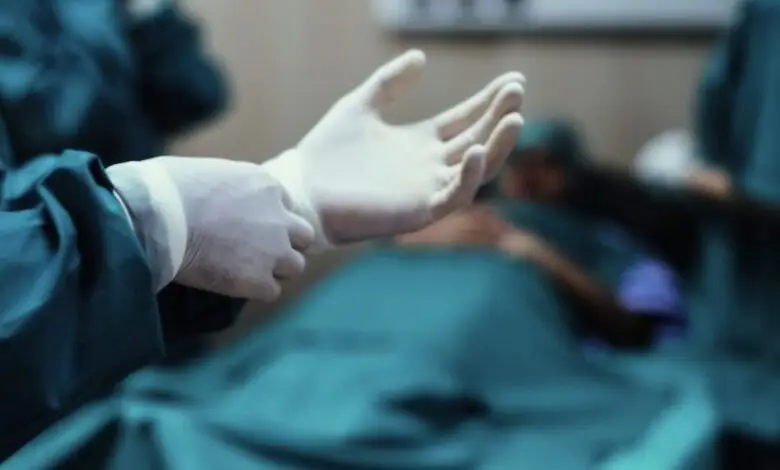 Конвейер трупов за полмиллиона: в Петербурге раскрыли бизнес через морг