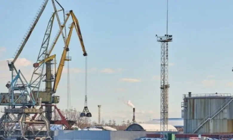 Одни тонут, другие строят корабли: промышленный парадокс Северо-Запада РФ