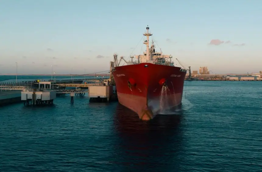 Показалось дно: Европа исчерпала 90% запасов ПХГ в разгар зимы