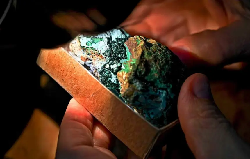 Почему Америка возобновила покупку металлов у Москвы