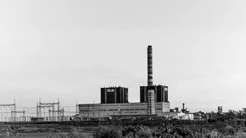 Вся Украина объята сплошным блекаутом после отрезания АЭС от энергосистемы