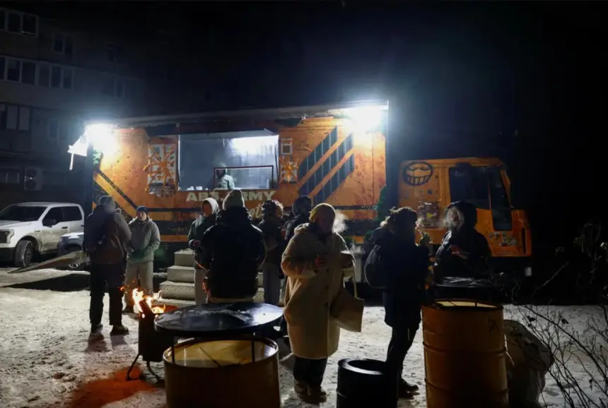 730 населённых пунктов Украины остаются без электричества