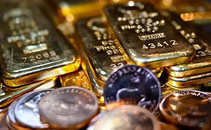 Плакало немецкое золото: Германии пора забыть о своих сотнях тонн слитков