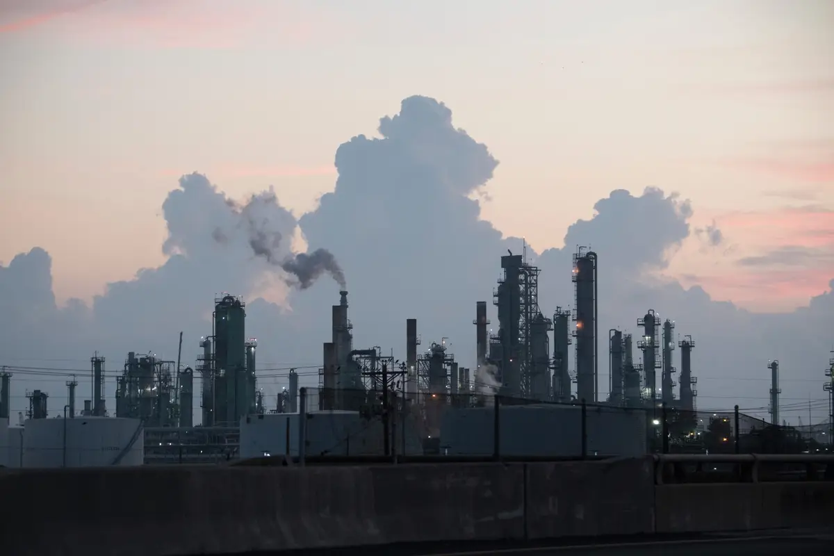 Все НПЗ Румынии скоро остановятся