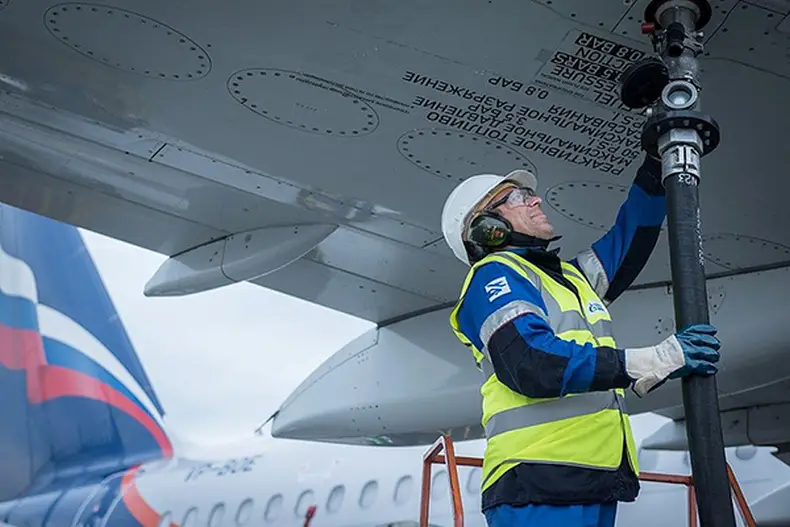 Почему мир вновь столкнулся с авиационным коллапсом