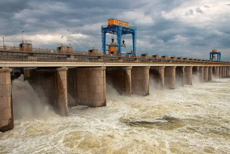 Молдавия установит плотины: объявлен режим экотревоги из-за украинской ГЭС