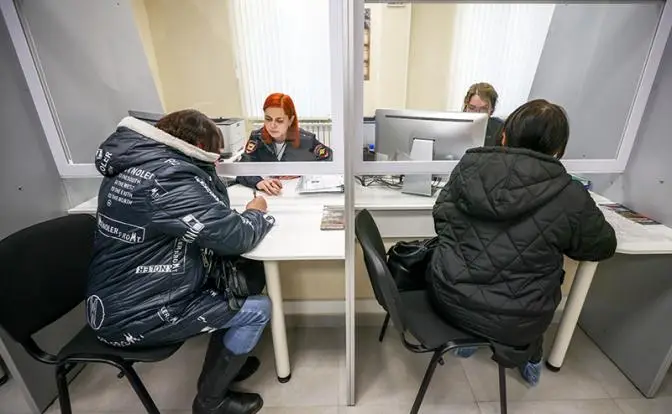 От 358 и от 717 тыс. рублей: установлен зарплатный минимум для мигрантов