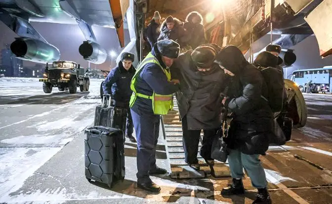 Налог на выезд за границу: Ближний Восток дал урок