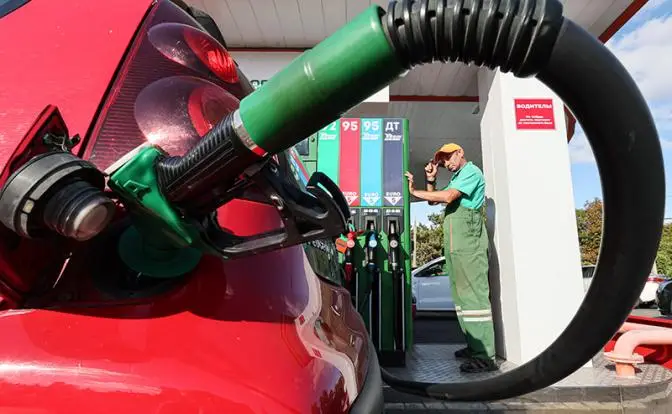 Дизеля в стране — хоть залейся, по бензину есть серьезные опасения