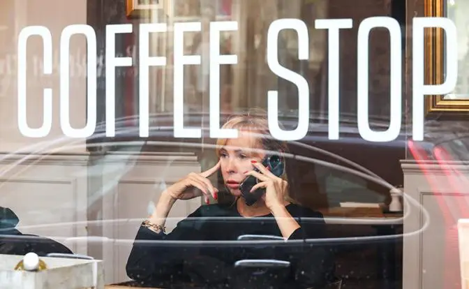 Иностранные слова приказано гнать с вывесок: последствиях для бизнеса