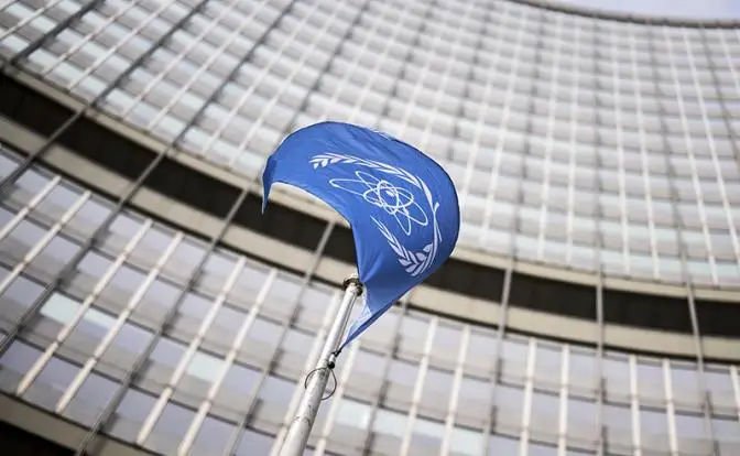 Тень доллара над реактором: для США атомный рынок важнее, чем Киев