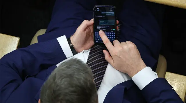 Рождение цифровой элиты: в России требуют раскрыть тайну «белых списков»