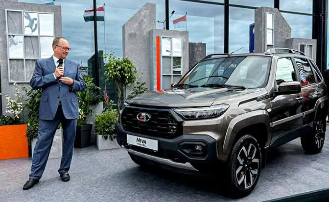 Нива или Niva: АвтоВАЗ начал тихо бунтовать против закона Госдумы