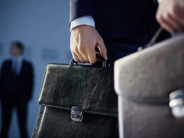 Массовая зачистка госслужащих: от Москвы до окраин идет сокращение кадров