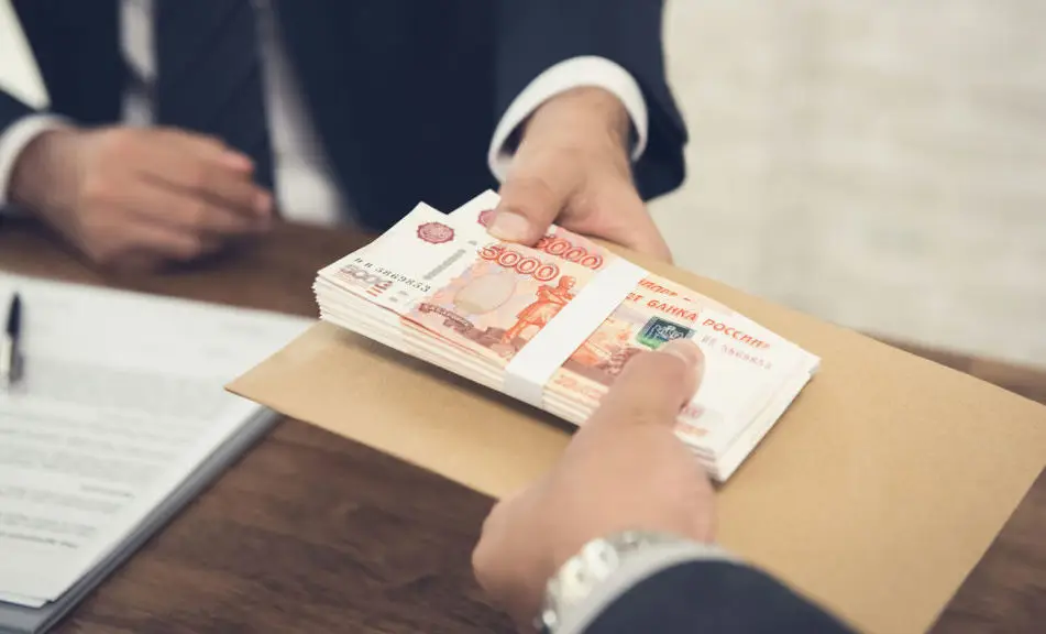 Россию уничтожают изнутри? Дело – в кредитах