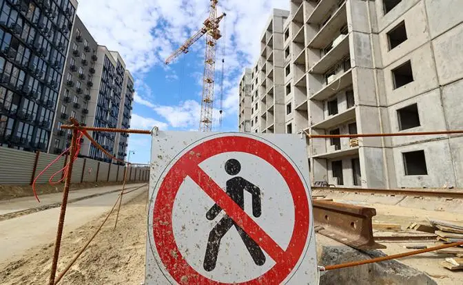 В глубинке — дефицит новых квартир: строится лишь Москва