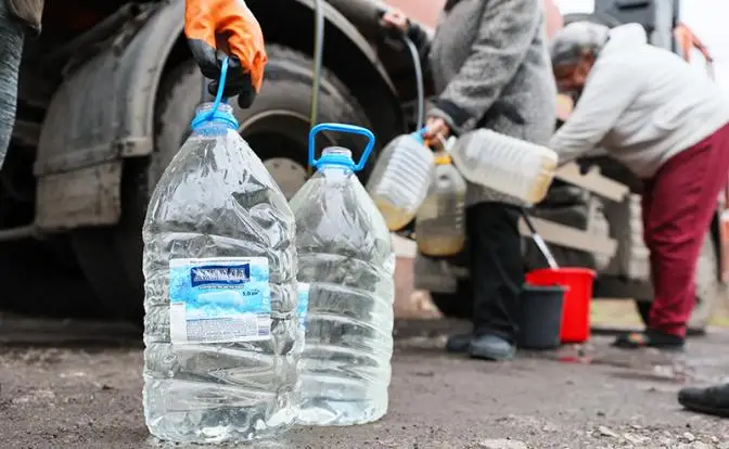 Вода для Донбасса испаряется вместе с деньгами