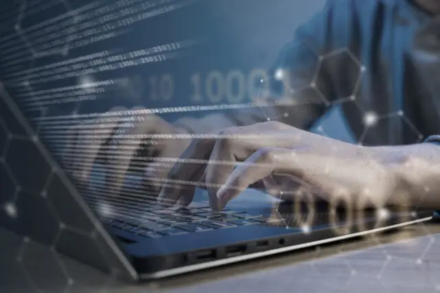 «Зоопарк» IT больше не пугает: иностранное ПО задержится в России надолго