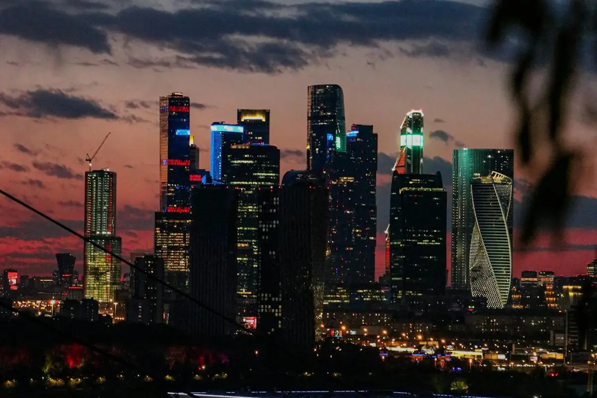 РЖД все же расстанется со своим элитным небоскребом в столичном Сити