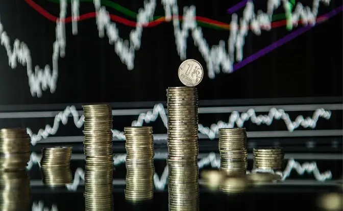 Силуанов готовит рубль к эпическому обвалу?