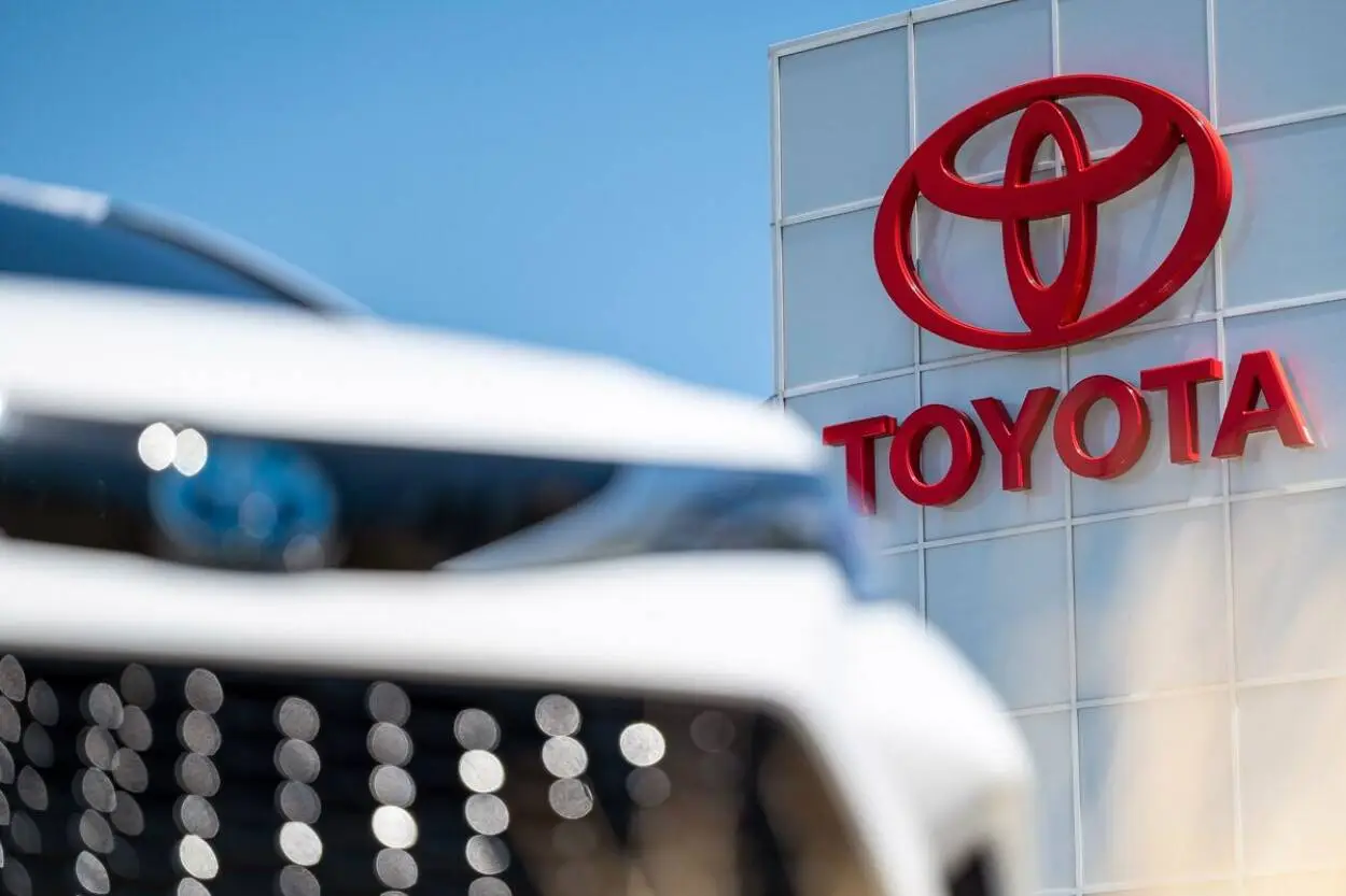 У Toyota требуют вернуть пошлины Трампа