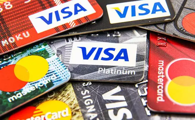 Россия вводит безVISАвый режим, и безMASTERCARDовый — тоже