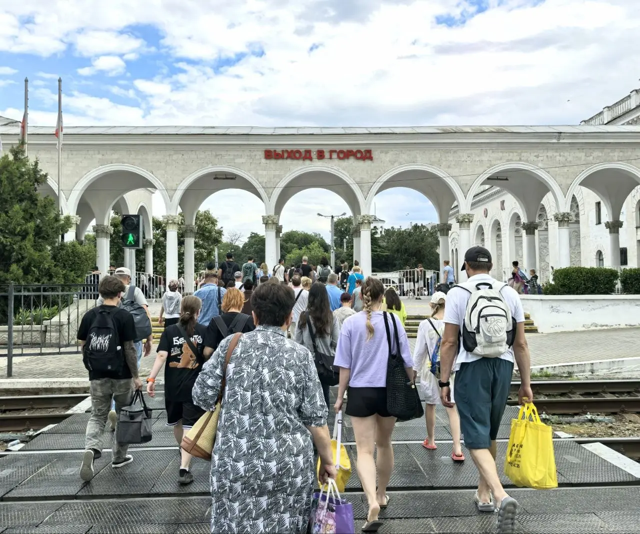 Блокада Крыма. Бизнес начинает нести убытки