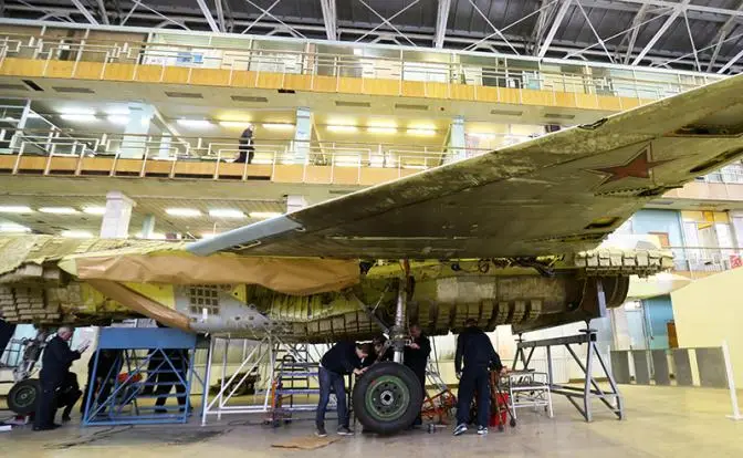 Кирпич страшнее истребителя: Секрет развала российской оборонки
