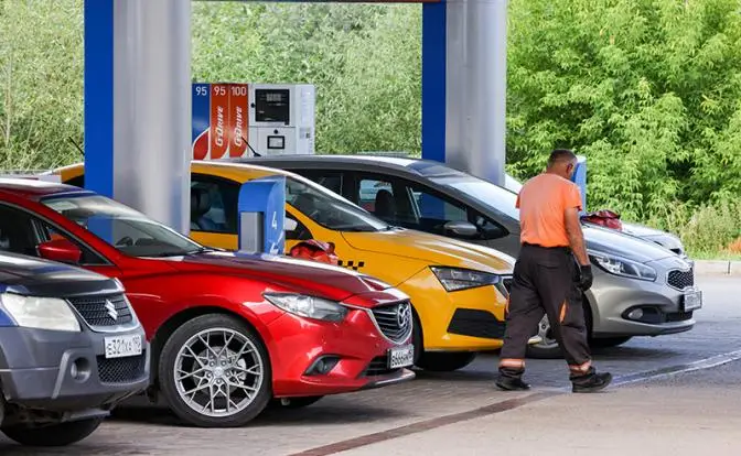 Топливный кризис: Чиновники заверили, что проблемы с горючим решены