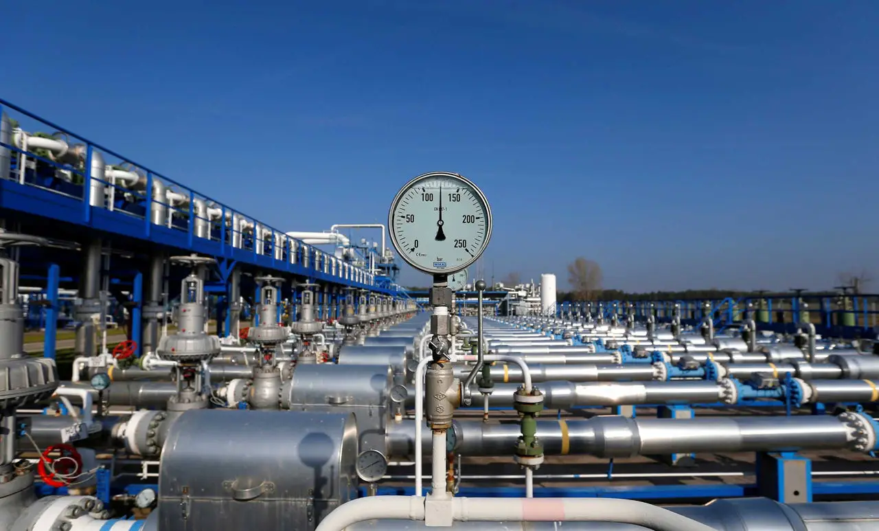 Газ в Европе уже по $900: есть надежда на Китай и Россию