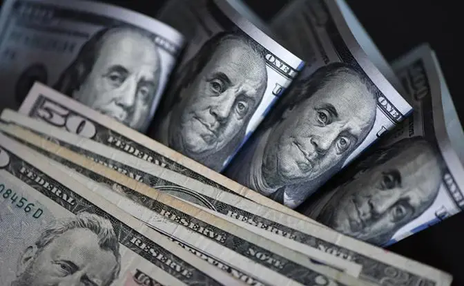 «Занимательная нищета олигархов»: Российские богачи потеряли $24 млрд