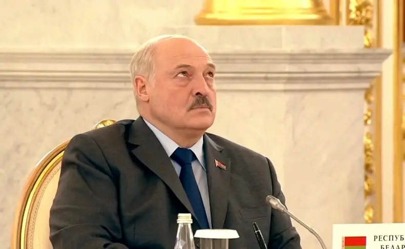 Лукашенко отомстил Латвии не только шпротами